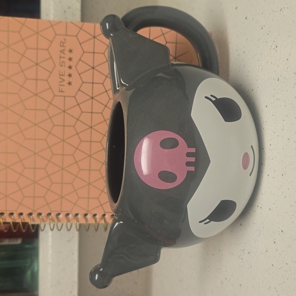 Kuromi 3D Sculpted Mug (Gray) - Picture 2 of 4